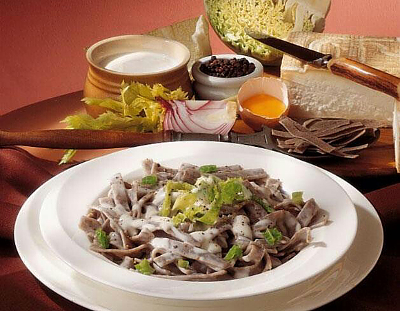 Where to eat nearby the B&B Costiera dei Cech