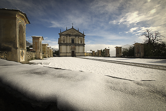 Chiesa San Giacomo a Roncaglia, prima neve