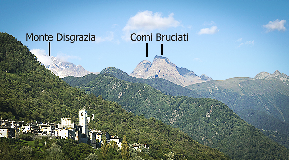 Monte Disgrazia e Corni Bruciati dalla Costiera dei Cech