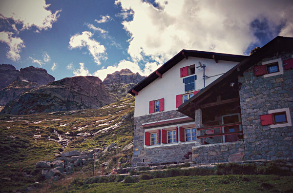 Escursione al Rifugio Omio - Val Masino