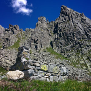 Torre Bering vicino al Passo del Colino